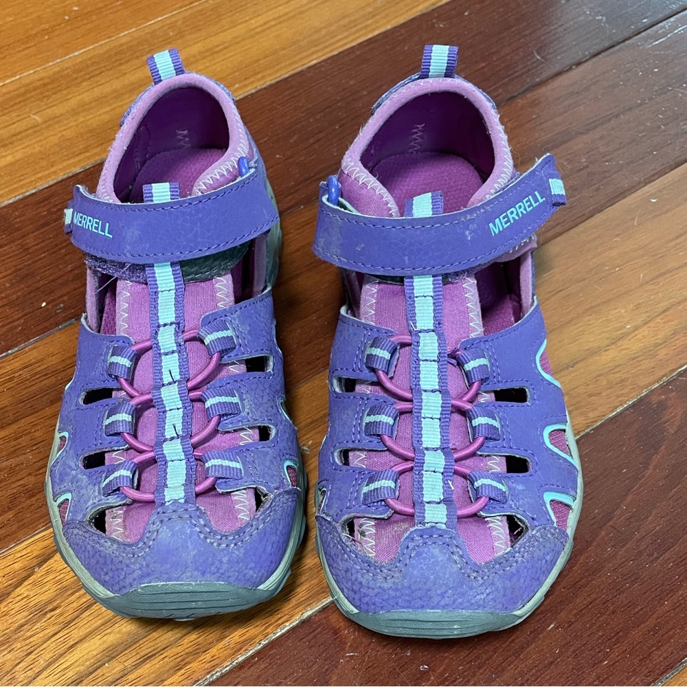 Merrell Purple Water Sandals w/Rubber Toe Cap and Velcro Closure Kids’ Size 2.0M